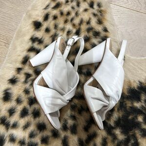 NWOT Vince Camuto White peep toe sandal heels